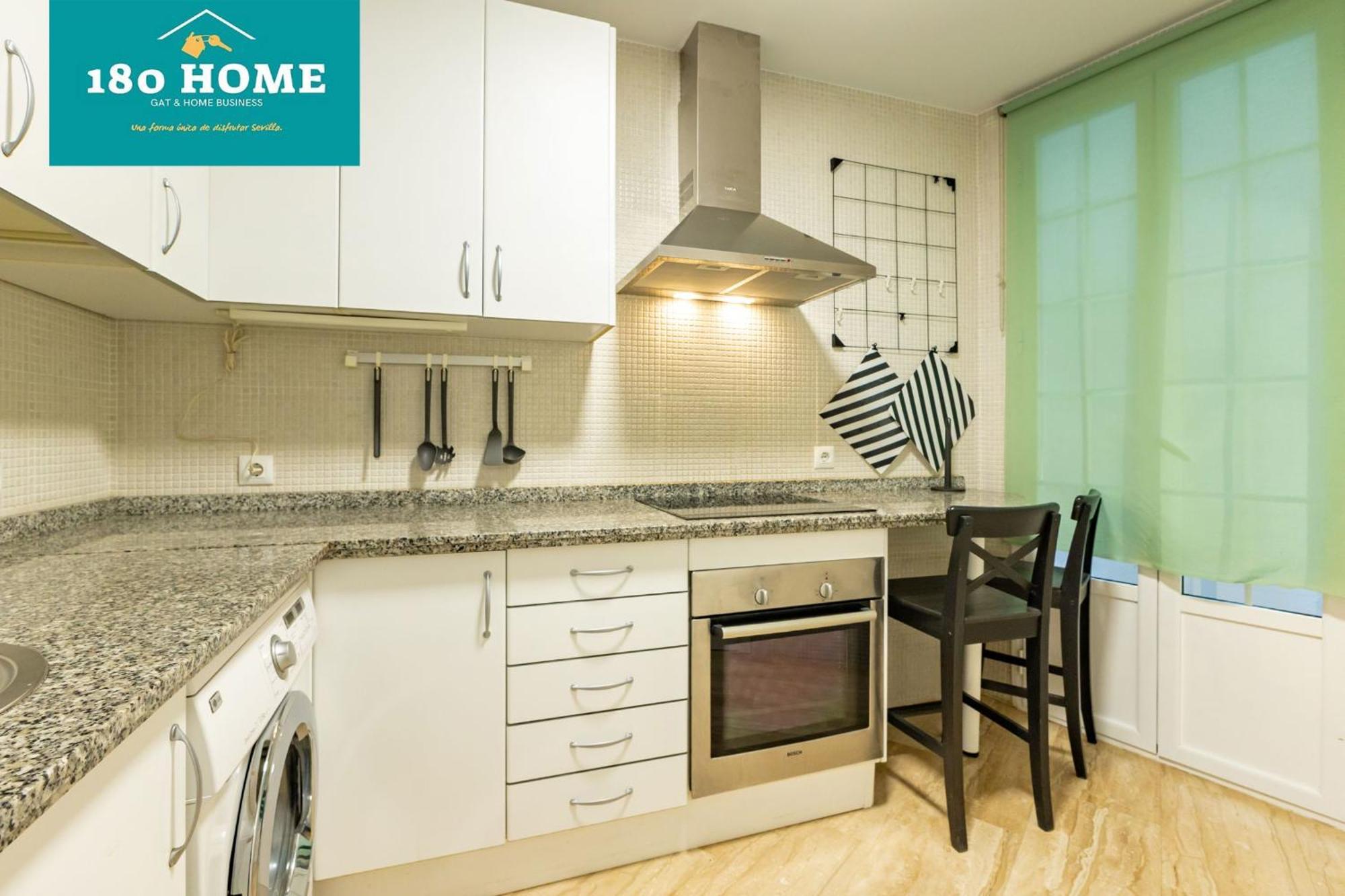 180 Home Goyeneta Luxury 塞维利亚 外观 照片