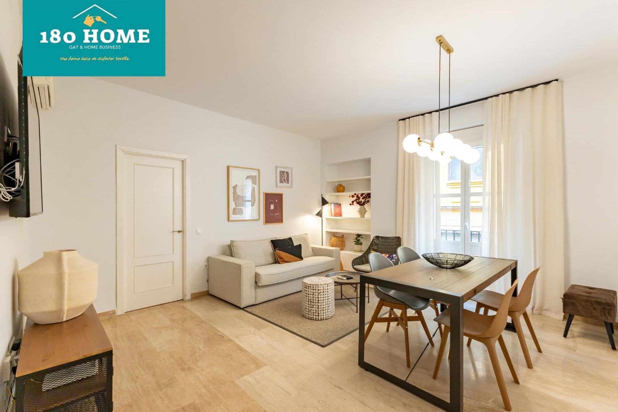 180 Home Goyeneta Luxury 塞维利亚 外观 照片
